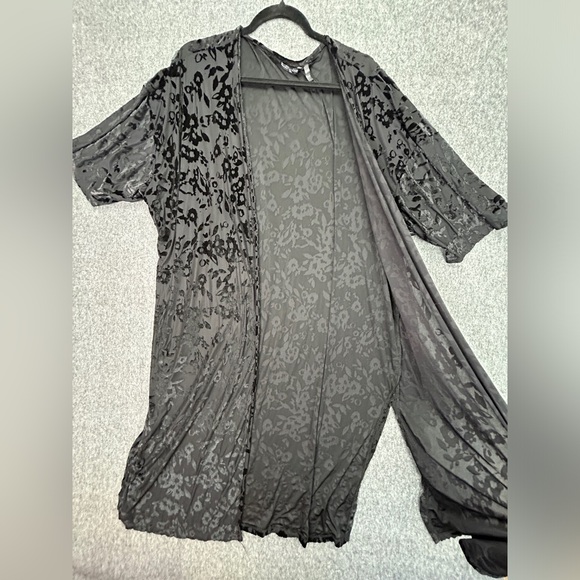 Elliott & vine Open Front Kimono Sheer Black Velvet Floral Size 2X Witchy Whimsi - Picture 6 of 12